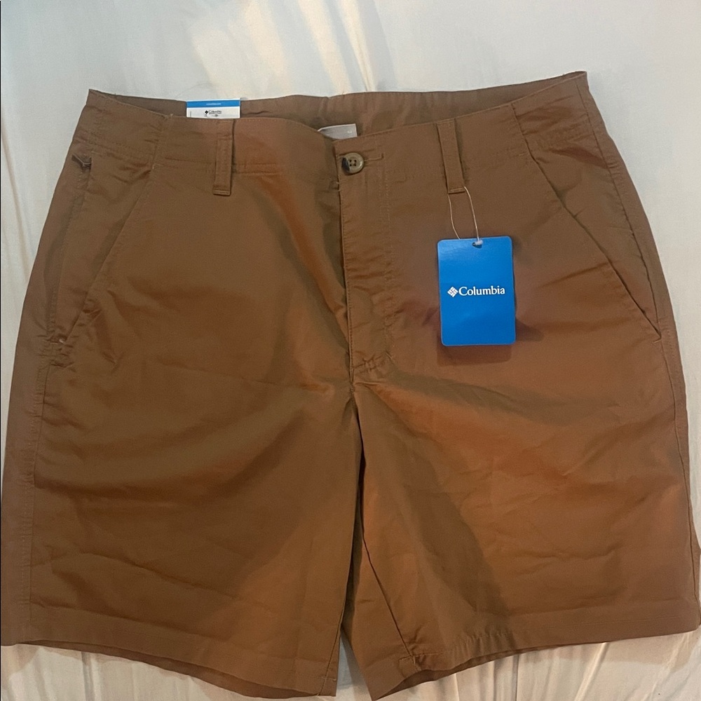 Columbia Men's Brown “Pine Canyon Weekend Short”